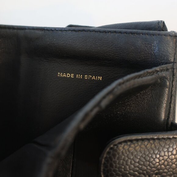 Authentic Womens Chanel Caviar Black Interlocked CC Bi-Fold Wallet - Picture 6 of 12